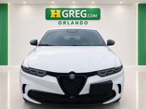 Used 2024 Alfa Romeo Tonale Veloce AWD/4WD image 7