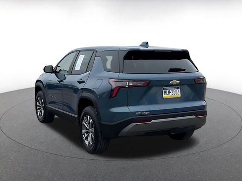 Used 2025 Chevrolet Equinox LT image 11