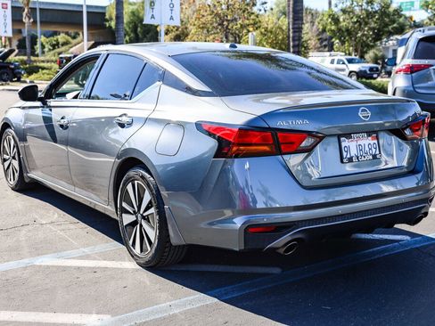 Used 2020 Nissan Altima 2.5 SV image 23