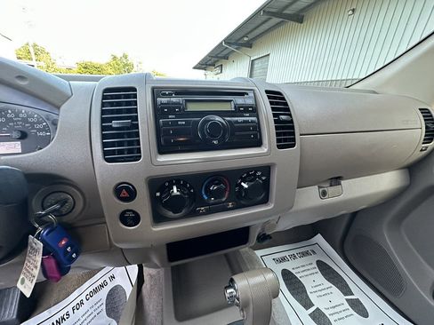 Used 2009 Suzuki Equator 2WD Extended Cab image 18