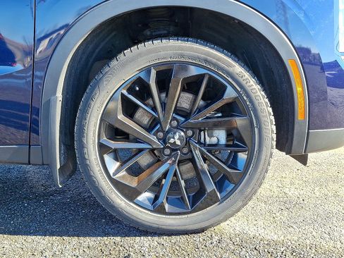 Used 2023 Mitsubishi Outlander SE Black Edition image 9