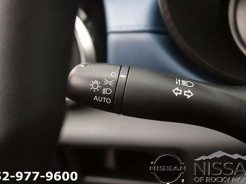 New 2025 Nissan Versa SV image 22