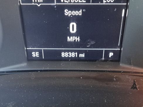 Used 2020 Chevrolet Malibu LT image 25