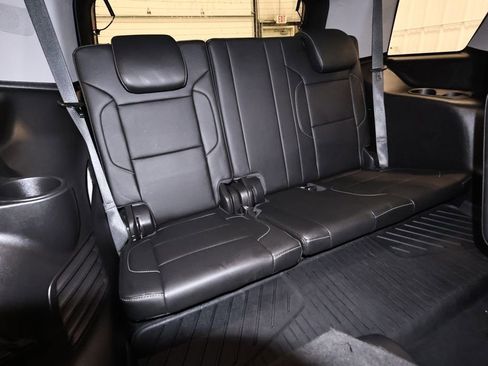 Used 2018 Chevrolet Tahoe LT image 22