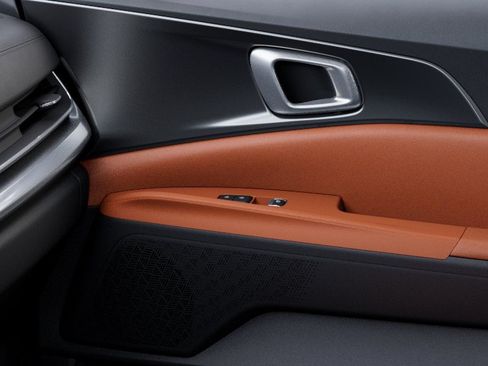 New 2026 Kia Carnival SX w/ SX Dark Edition Package FWD image 25