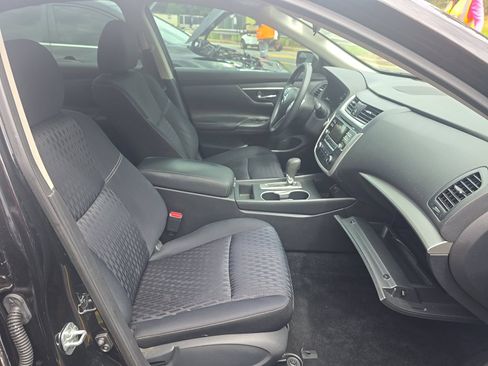 Used 2018 Nissan Altima 2.5 S w/ S Convenience Package FWD image 11