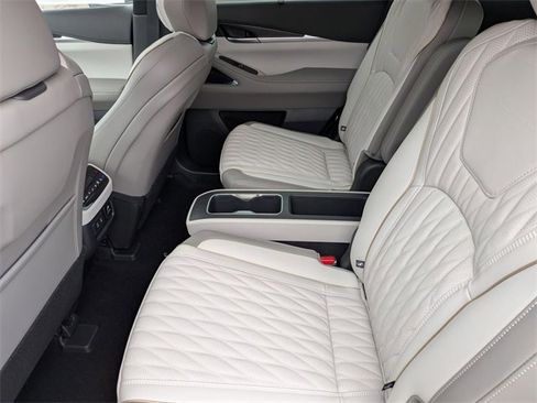 New 2026 INFINITI QX60 Autograph w/ Dark Cargo Package image 27