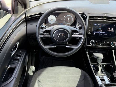 Used 2023 Hyundai Santa Cruz Night image 9