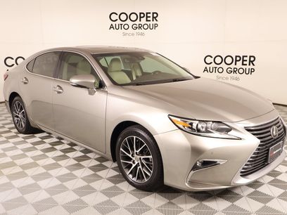 Used 2017 Lexus ES 350 w/ Luxury Package