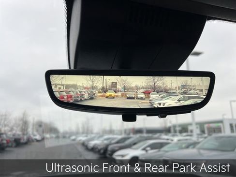 Used 2025 Chevrolet Silverado 1500 LTZ image 26