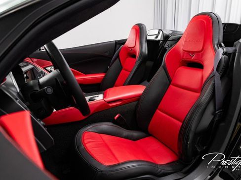 Used 2016 Chevrolet Corvette Z06 w/ 3LZ Preferred Equipment Group image 35