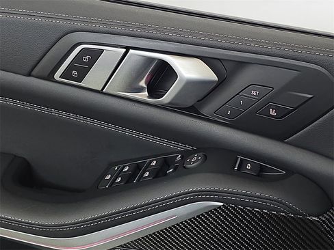 Used 2023 BMW X5 M50i w/ Executive Package image 30