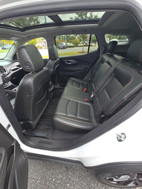 Used 2019 GMC Terrain SLT w/ GMC Pro Grade Package AWD/4WD image 17