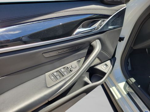Used 2020 BMW 540i w/ M Sport Package RWD image 15