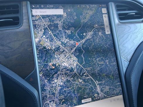 Used 2021 Tesla Model X Long Range image 26