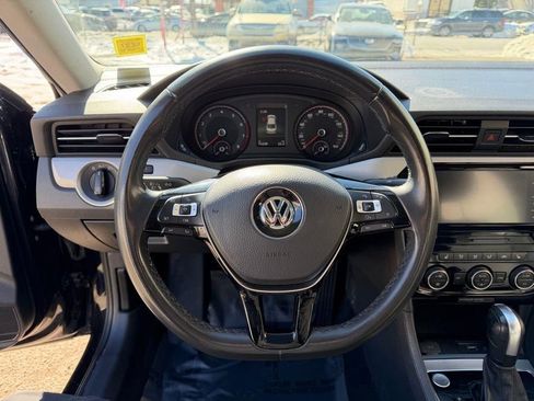 Used 2022 Volkswagen Passat 2.0T SE image 26