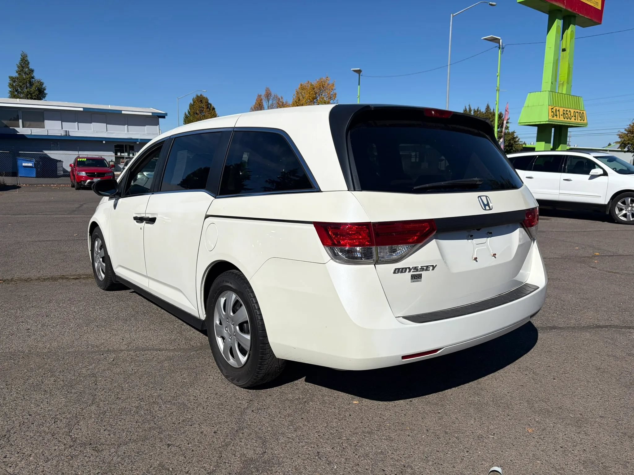 Used 2014 Honda Odyssey LX image 5