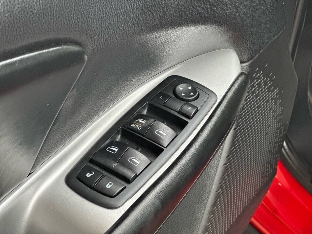 Used 2017 Dodge Journey SXT AWD/4WD image 13