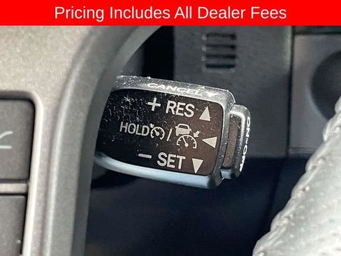 Used 2023 Toyota Tacoma TRD Sport AWD/4WD image 30
