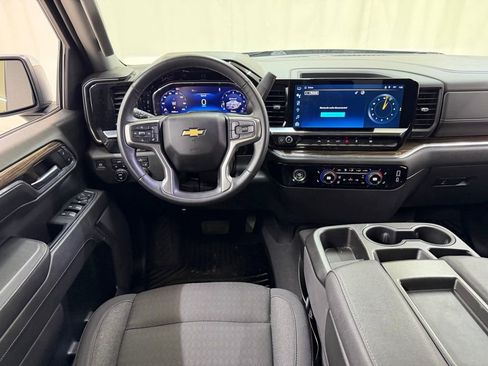 Used 2024 Chevrolet Silverado 1500 LT AWD/4WD image 27