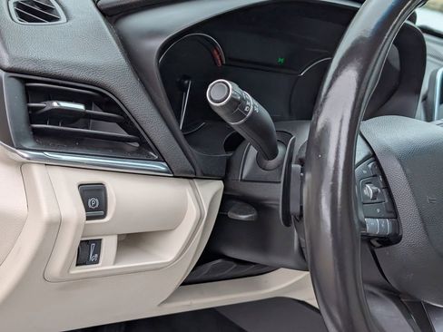 Used 2020 Cadillac CT4 Luxury w/ Sun And Sound Package image 27