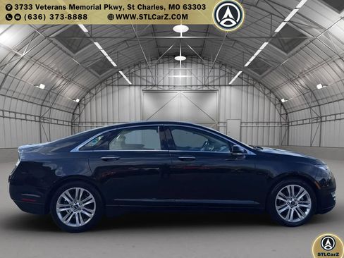 Used 2015 Lincoln MKZ w/ Equipment Group 101A Select image 2