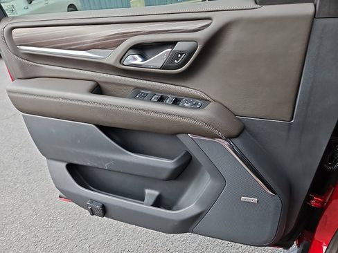 Used 2024 GMC Yukon XL Denali w/ Max Trailering Package image 12