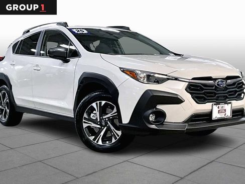 Certified 2025 Subaru Crosstrek 2.0i Premium image 2