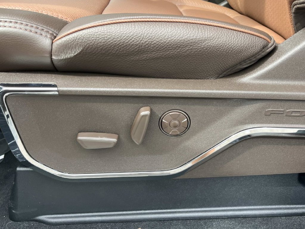 New 2027 Ford F350 King Ranch AWD/4WD image 30