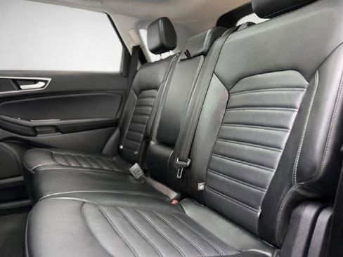 Used 2016 Ford Edge SEL w/ Equipment Group 201A image 23
