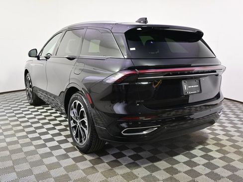 New 2026 Lincoln Nautilus Reserve AWD/4WD image 4