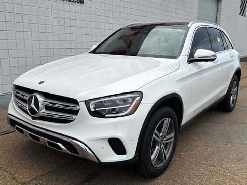 Used 2022 Mercedes-Benz GLC 300 image 1