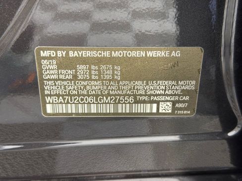 Used 2020 BMW 750i xDrive w/ Cold Weather Package image 19