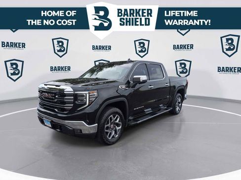 Used 2023 GMC Sierra 1500 SLT w/ SLT Premium Package AWD/4WD image 5