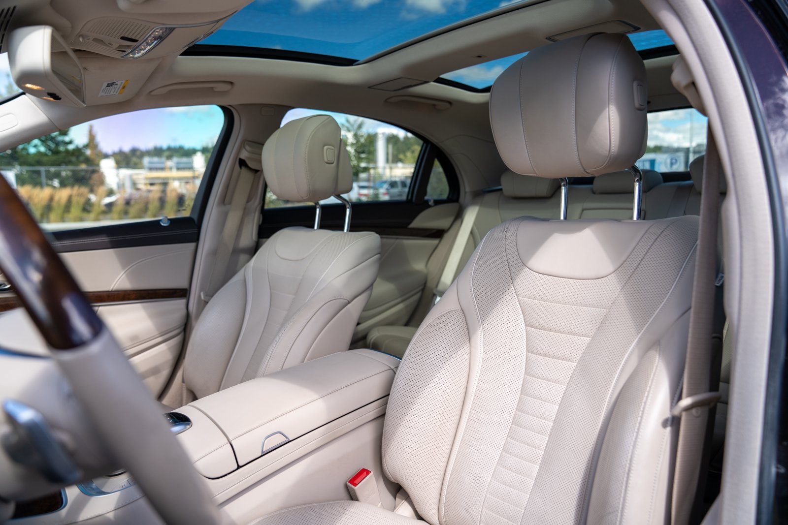 Used 2017 Mercedes-Benz S 550 4MATIC Sedan image 5