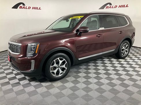 Used 2021 Kia Telluride EX image 3