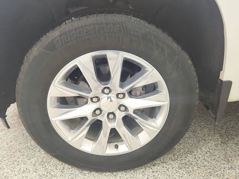 Used 2019 Chevrolet Silverado 1500 LTZ w/ LTZ Premium Package image 13