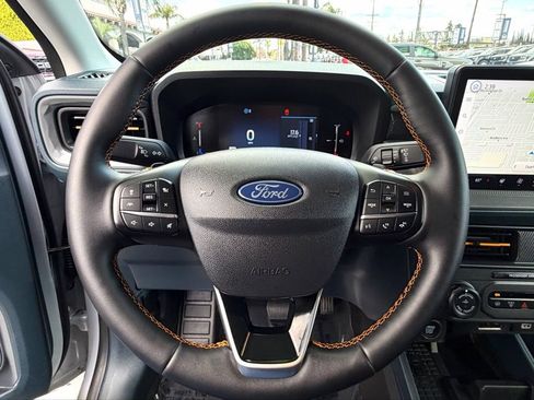 Certified 2025 Ford Maverick Tremor image 30