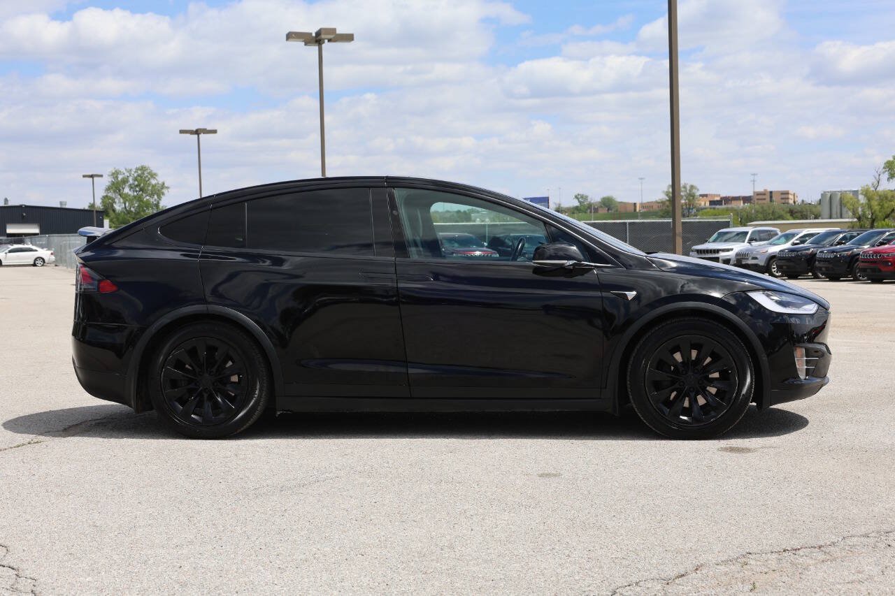 Used 2018 Tesla Model X 75D AWD/4WD image 7