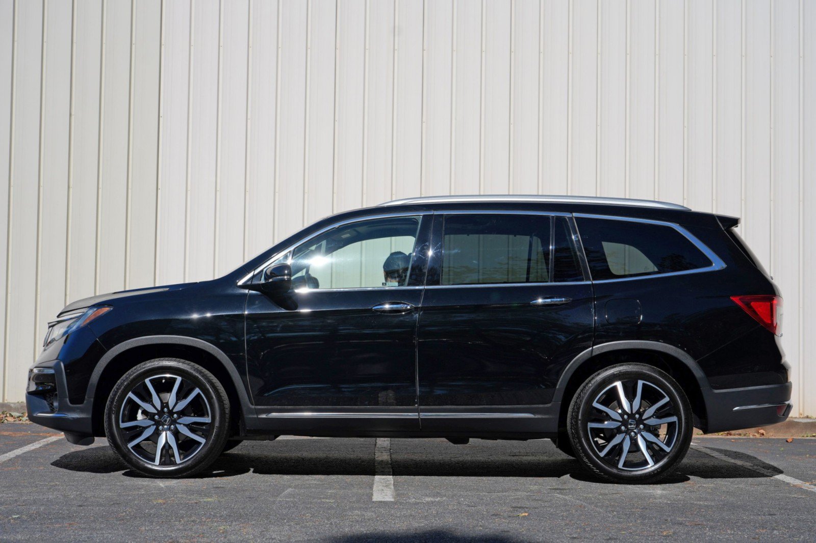 Used 2020 Honda Pilot Touring image 8