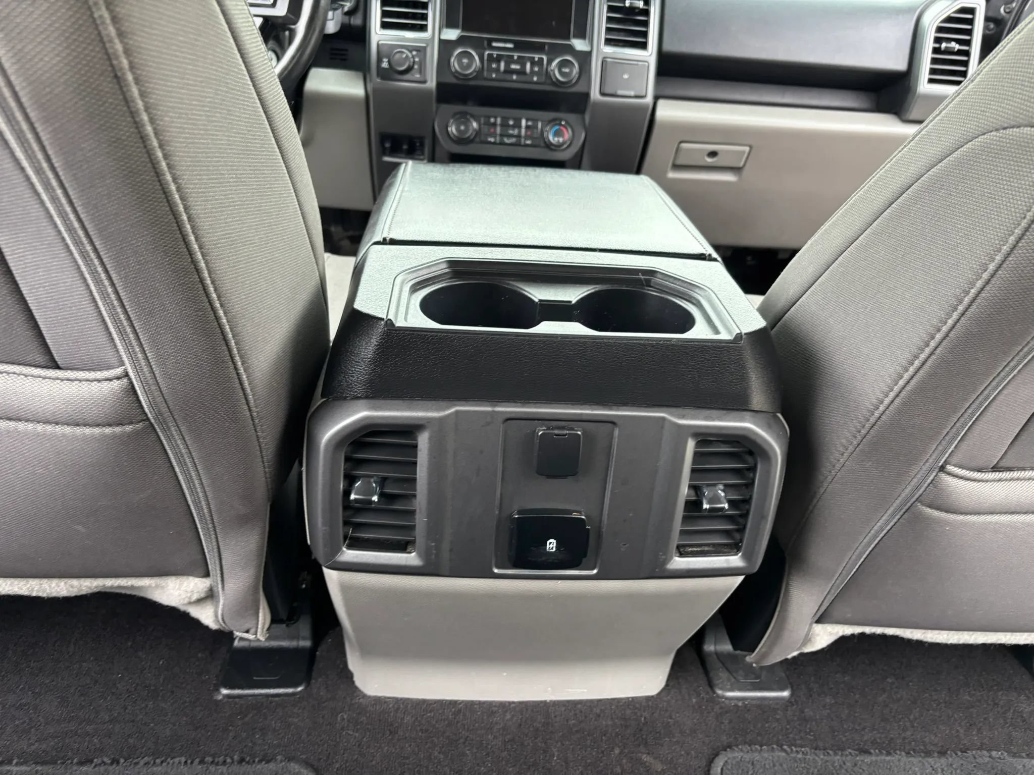 Used 2020 Ford F150 XLT w/ Equipment Group 302A Luxury AWD/4WD image 40