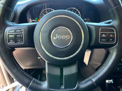 Used 2016 Jeep Wrangler Unlimited Sport w/ Connectivity Group AWD/4WD image 14