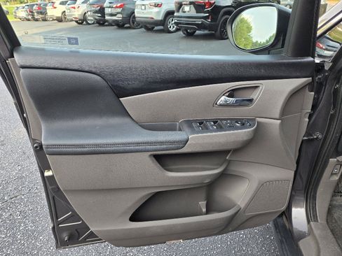 Used 2017 Honda Odyssey EX-L image 9