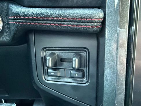 Used 2023 Ford Expedition Max Limited AWD/4WD image 29