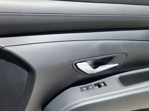 Certified 2025 Hyundai Santa Cruz SE AWD/4WD image 15