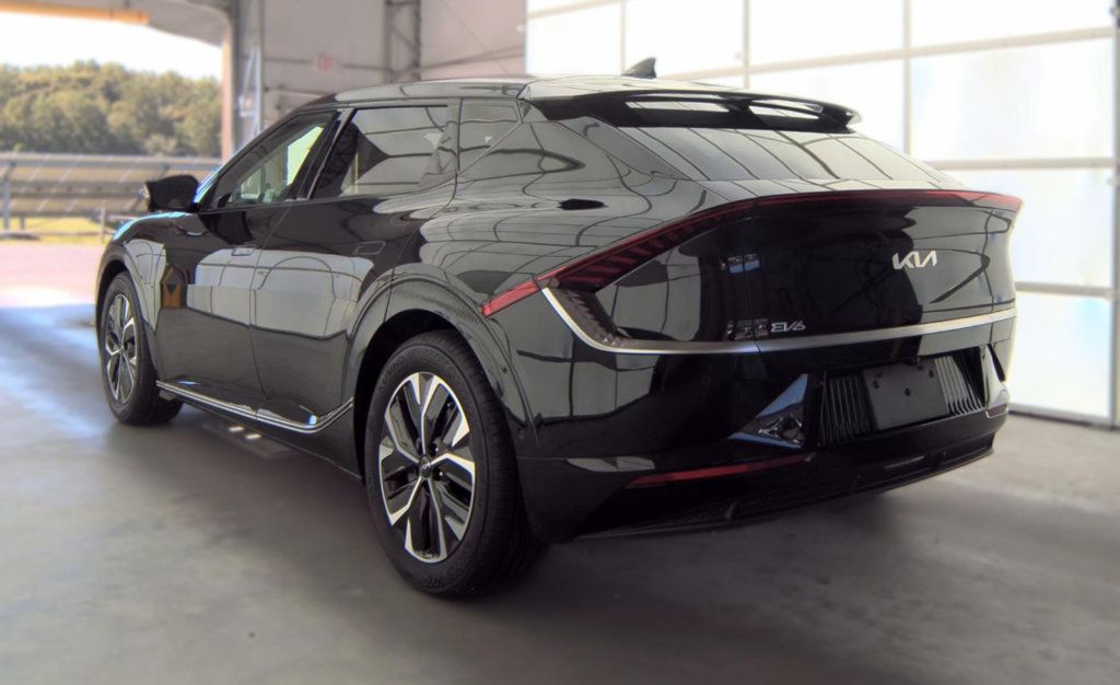 Certified 2023 Kia EV6 Wind w/ Wind Technology Package AWD/4WD image 8