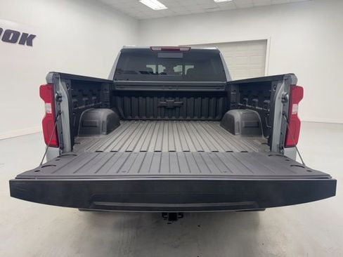 New 2026 Chevrolet Silverado 1500 RST w/ Dark Appearance Package AWD/4WD image 29