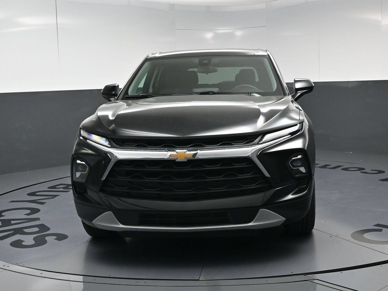 Used 2026 Chevrolet Blazer LT FWD image 3