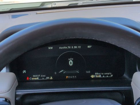 Used 2021 Lincoln Nautilus FWD w/ Equipment Group 101A image 26