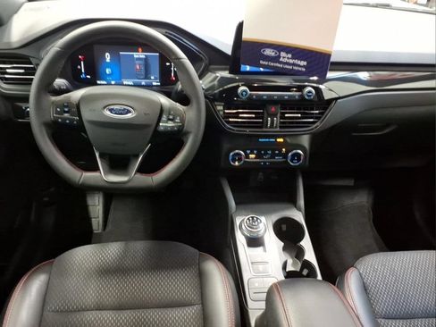 Certified 2026 Ford Escape ST-Line AWD/4WD image 7